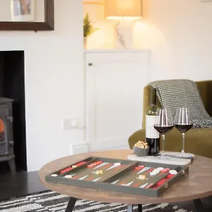 Stylish Flat In Shoreditch, Private Roof Terrace , London United Kingdom
